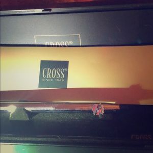 Cross vintage pen with Cadillac logo crest.